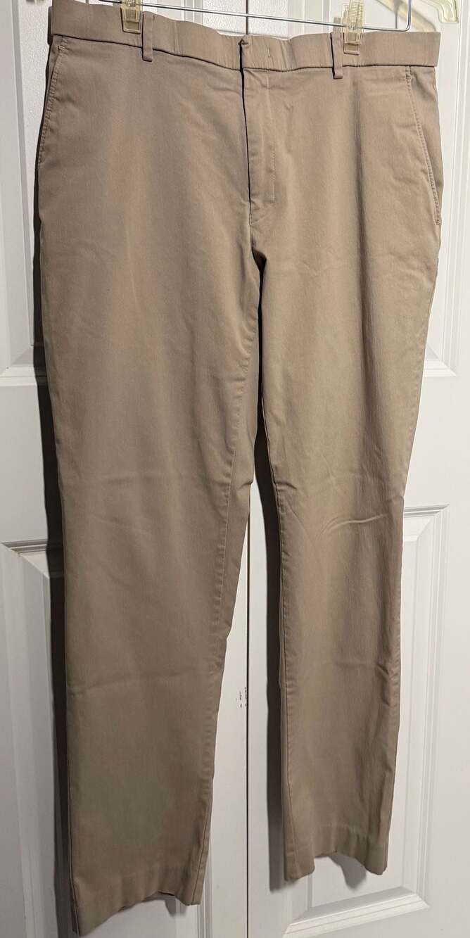 Ralph Lauren Men's Tan Chino Pants Size 34W x 32L Flat Front Casual Dress Slacks
